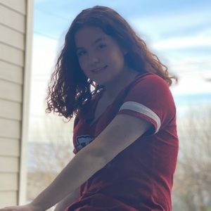 Meet your Posher, Dakota